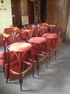 3 CHAISES HAUTES DE BAR 